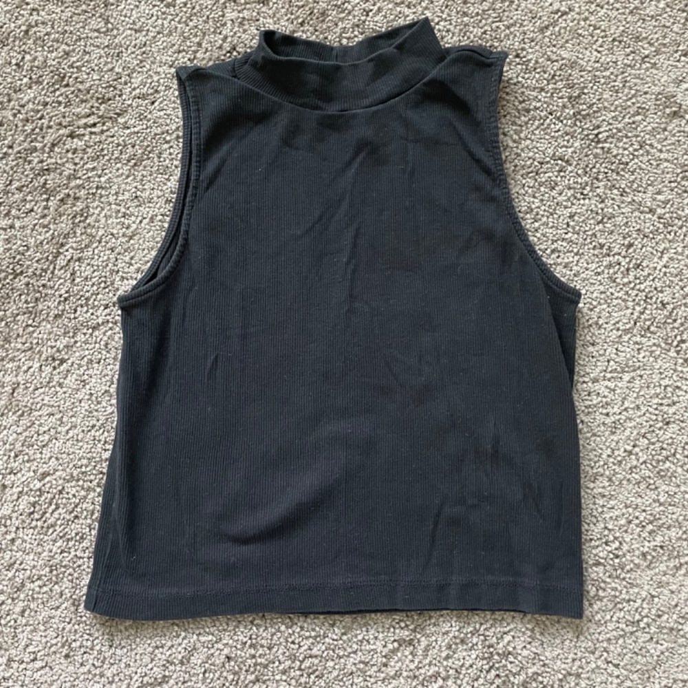 H&M Ribbed High Neck Cropped Tank - Picture 3 of 3